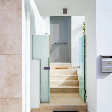 Deluxe House דירה *